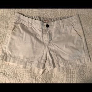 Perfectly white shorts